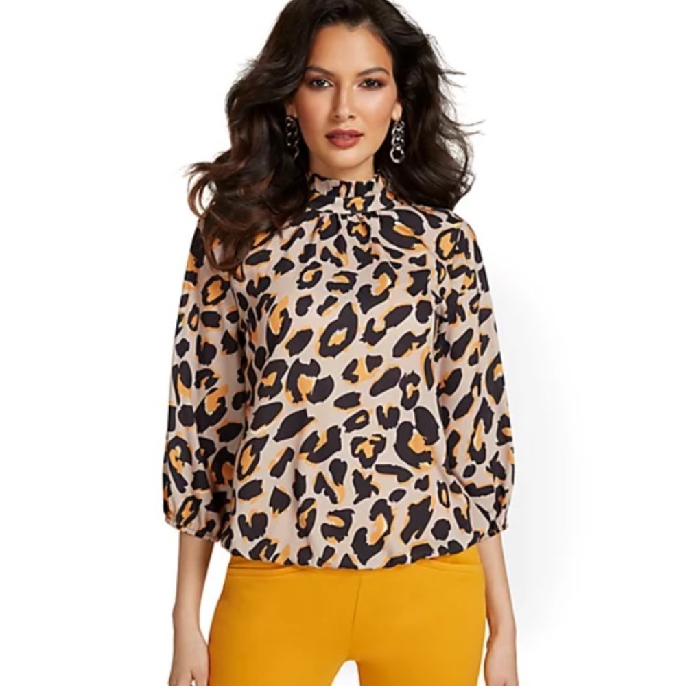 NY&CO golden & black leopard print mock neck blouse, XXL, NWT